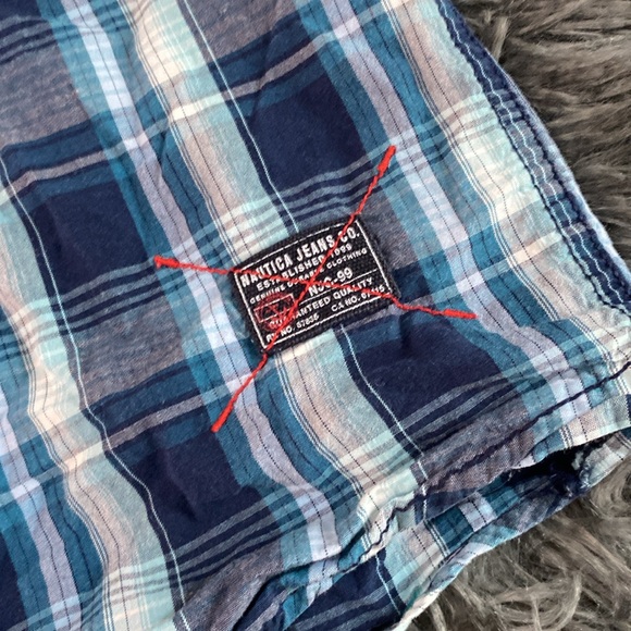 Nautica Jeans Co blue and white plaid shirt-sleeve button down shirt - Picture 8 of 17